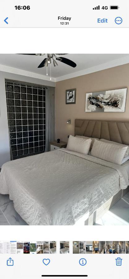Beachfront Apartment - Sea Views - Marbella Esterno foto